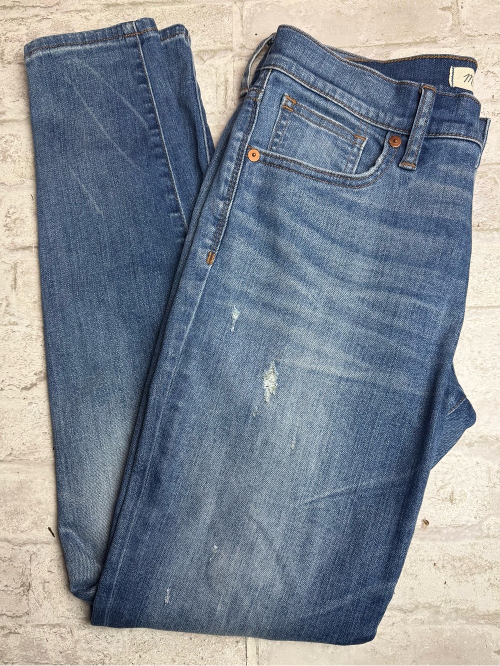 Madewell 8 Inch Skinny Jeans Mid Rise Stretch Denim Size 28 EUC Distressed 😍